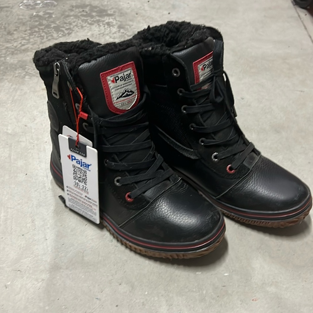 Pajar Tour boots NWT EU 42 Mens 9-9.5